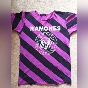 Vintage band tee shirt